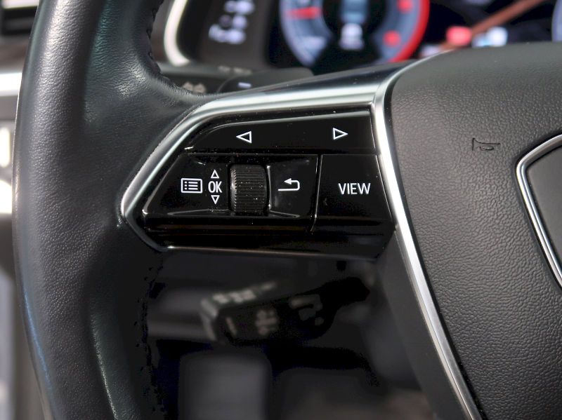 Audi A6 (2019) 50TDI 210KW 4x4 WEBASTO TAŽNÉ - fotka 21 z 38