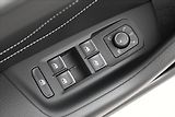 Volkswagen Passat 1,4 TSI GTE 160 kW DSG Highlin - náhled 26