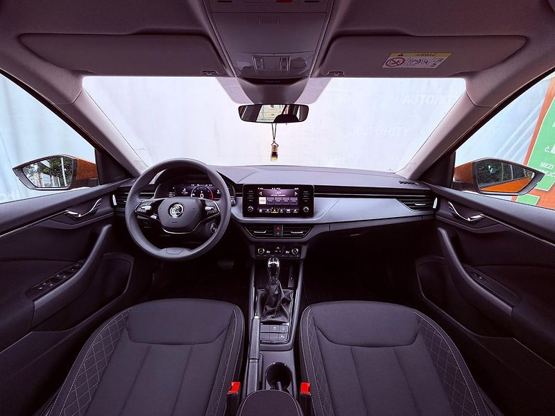 Škoda Kamiq 1.5 TSi Fresh DSG, ČR, 1.Maj - fotka 16 z 30