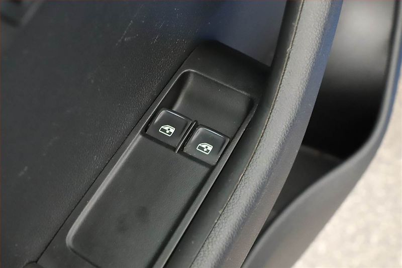 Škoda Fabia (2022) Ambition 1.0 TSI, ČR,1.maj - fotka 11 z 14
