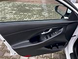 Hyundai i30 (2021) Combi 1.5 T-GDI MHEV MP6 Style - náhled 19