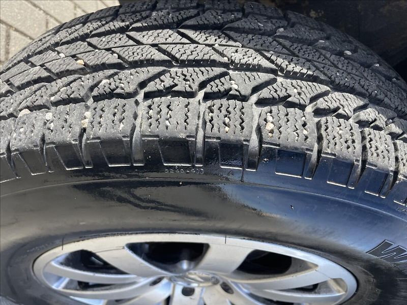 Toyota RAV4 2,0 D-4D 85kw Klima 4x4 po STK - fotka 22 z 23