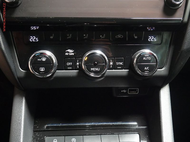 Škoda Octavia (2019) 2.0 TDI, 1.maj, DSG, navi - fotka 19 z 24