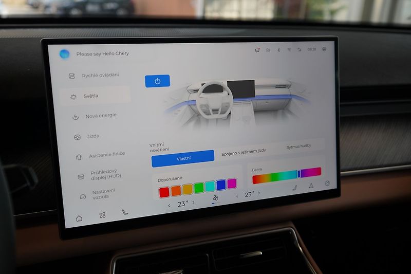 Chery Ostatní (2026) UNIQUE 1.5 TGDI PHEV - fotka 38 z 52