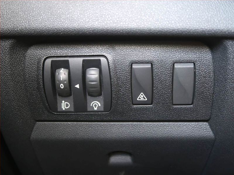 Renault Mégane (2014) 1.5 dCi, Tempomat - fotka 15 z 17
