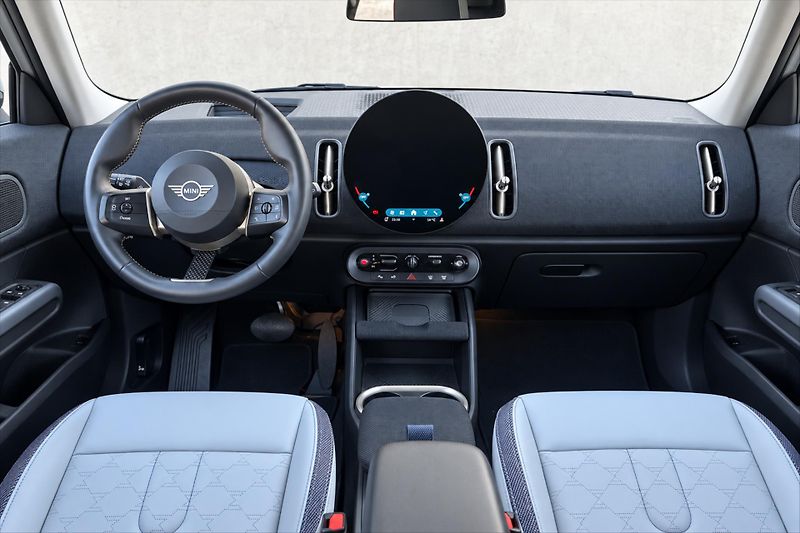 Mini Countryman S 2.0i 150kW ALL4 TOV.ZÁRUKA - fotka 12 z 15