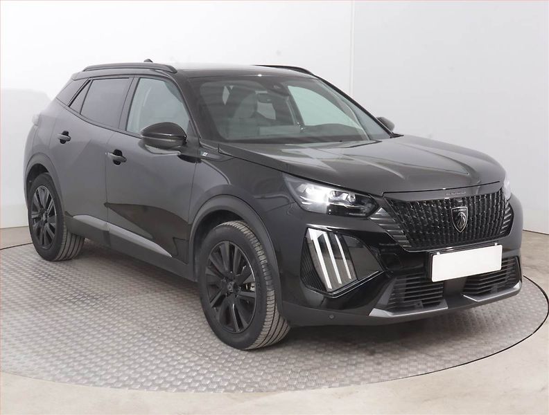 Peugeot 2008 (2023) GT 54 kWh, SoH 94% - fotka 1 z 20
