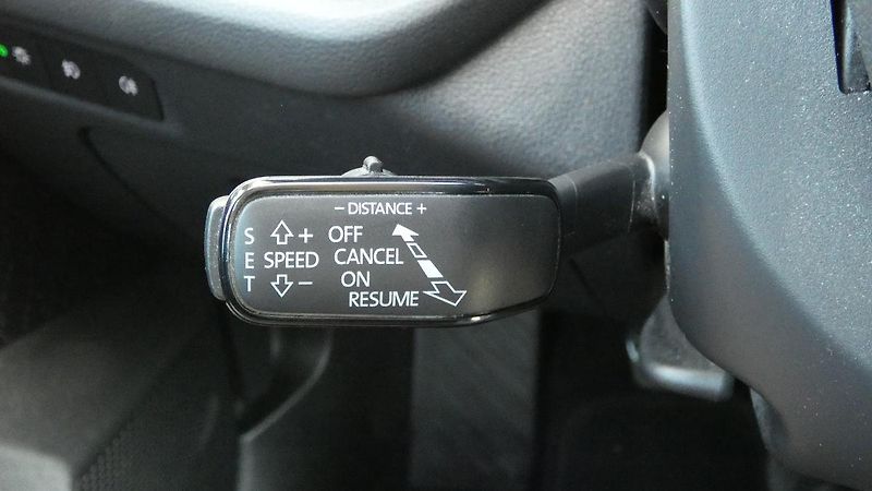 Škoda Octavia Combi 1,5 TSI Style - fotka 11 z 24