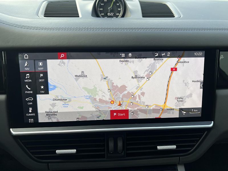 Porsche Cayenne (2018) 3.0i*V6*250KW*E-Hybrid - fotka 24 z 40