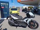 Aprilia (2026) SR GT 400 Dusty Grey - náhled 7