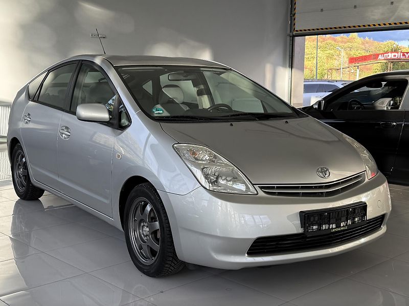 Toyota Prius (2005) - fotka 3 z 24