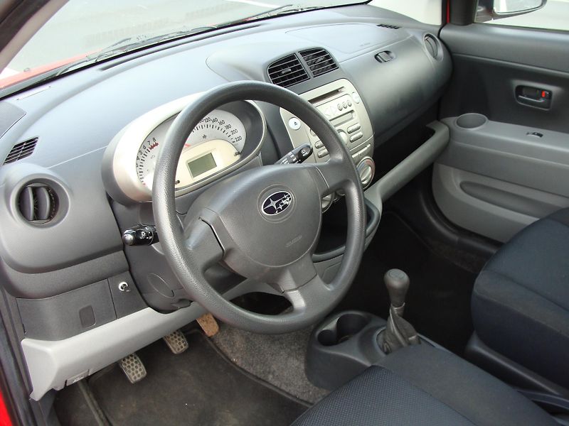 Subaru Justy 1.0i - fotka 10 z 25