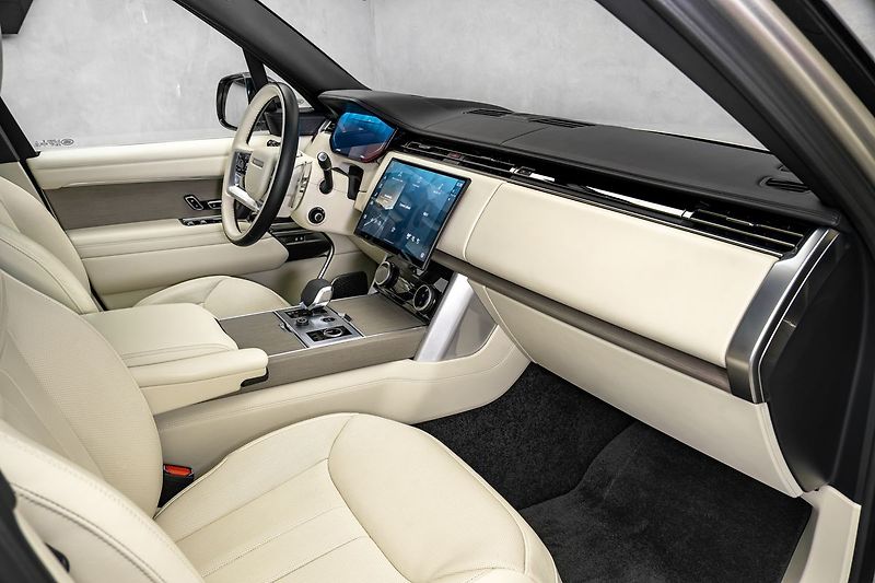 Land Rover Range Rover Autobiography P400 - fotka 13 z 25