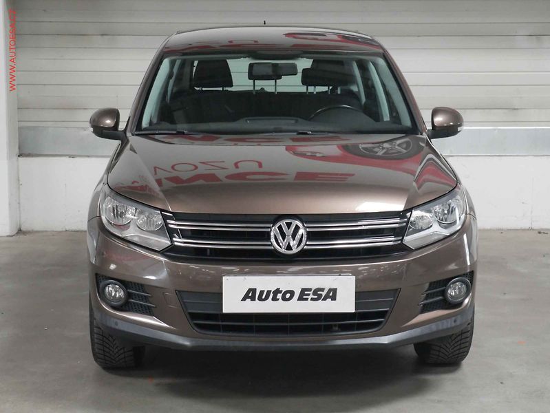 Volkswagen Tiguan (2011) 1.4 TSI, ČR, AC, temp - fotka 2 z 19