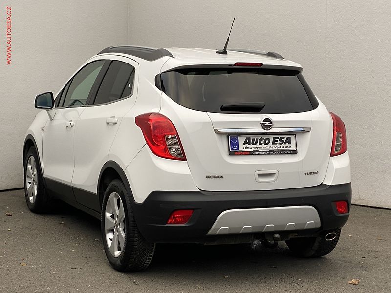 Opel Mokka (2015) 1.4T, Cosmo - fotka 6 z 18