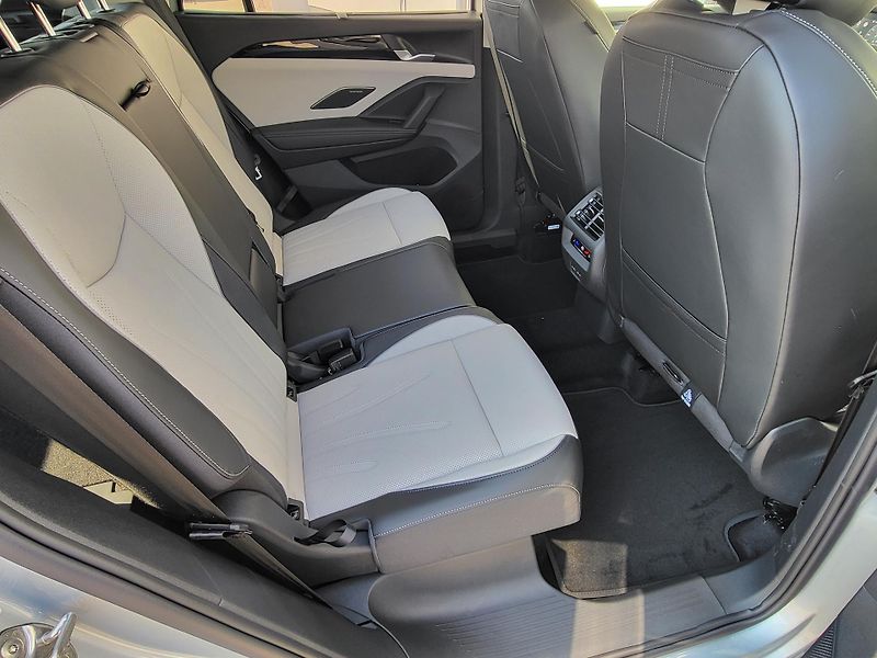 Volkswagen Tayron (2026) Elegance 2,0TDI 142kW4MOT-nové - fotka 25 z 27