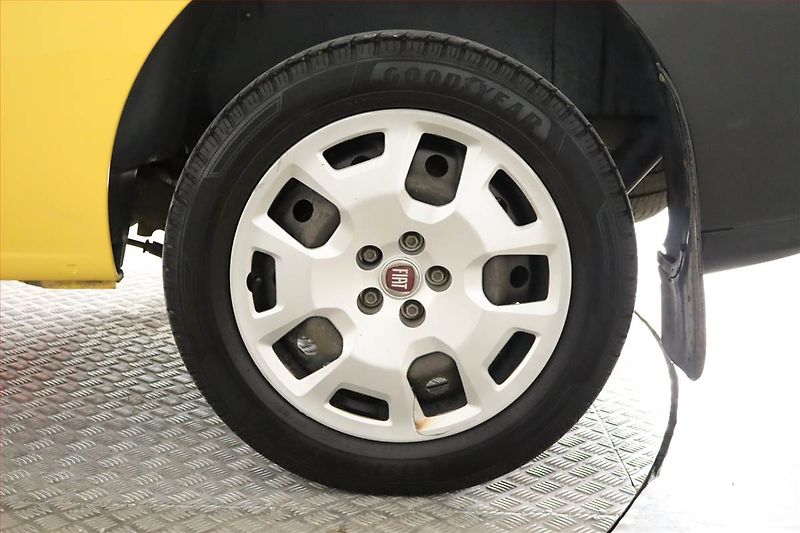 Fiat Dobló (2017) Maxi 1.6 MultiJet, SR - fotka 14 z 16