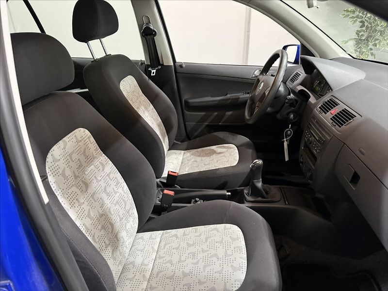 Škoda Fabia 1,2   i KLIMA PĚKNÝ STAV STK - fotka 16 z 20