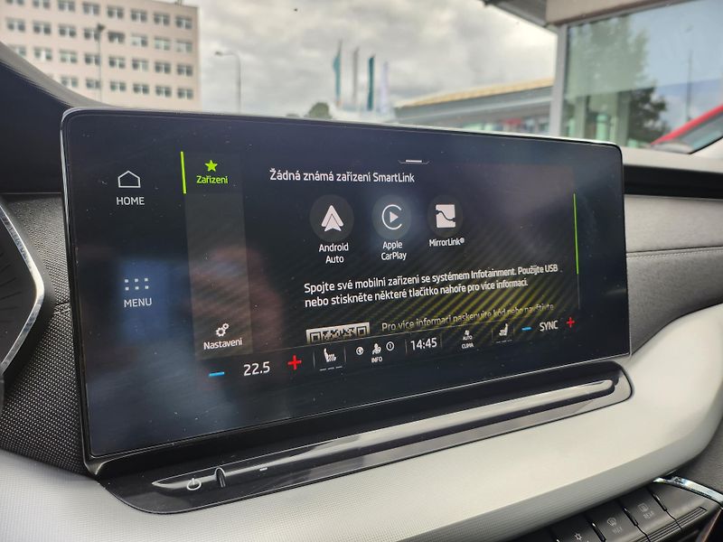 Škoda Octavia Style 2.0 TDI 110kW DSG Combi - fotka 20 z 27