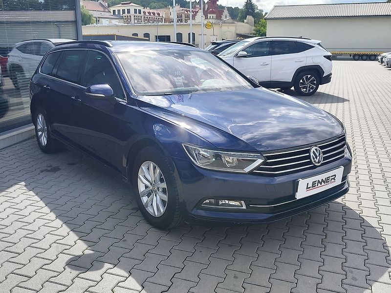 Volkswagen Passat 2.0 TDI/110kW Comfortline DSG - fotka 3 z 32