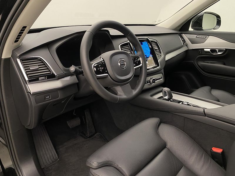 Volvo XC90 B5 AWD BRIGHT PLUS AUT 7m - fotka 4 z 58
