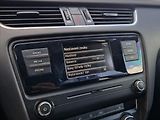 Škoda Octavia 1,6 TDI VÝHŘEV NEZ.TOPE XENONY - náhled 27