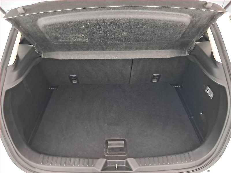 Mazda CX-3 (2017) 2.0 Skyactiv-G, ČR,1.maj - fotka 14 z 16