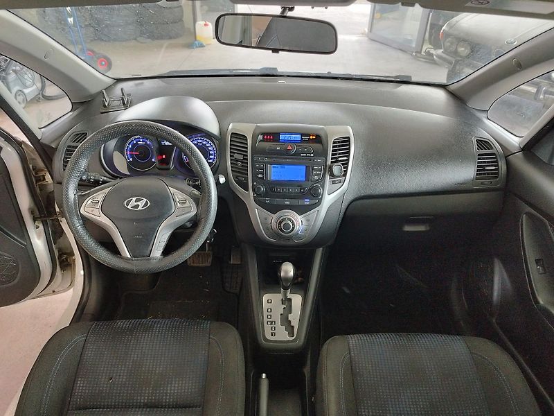 Hyundai ix20 (2012) 1,6i,91KW,AUTOMAT,ALU,TAŽ,LPG - fotka 16 z 22