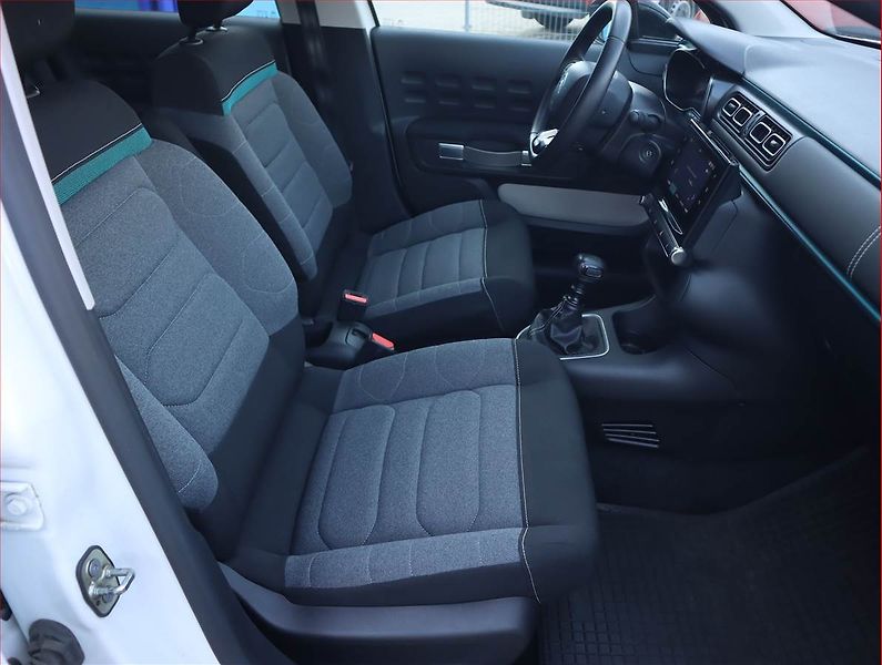 Citroën C3 (2021) 1.2 PureTech, Serv.kniha - fotka 9 z 18