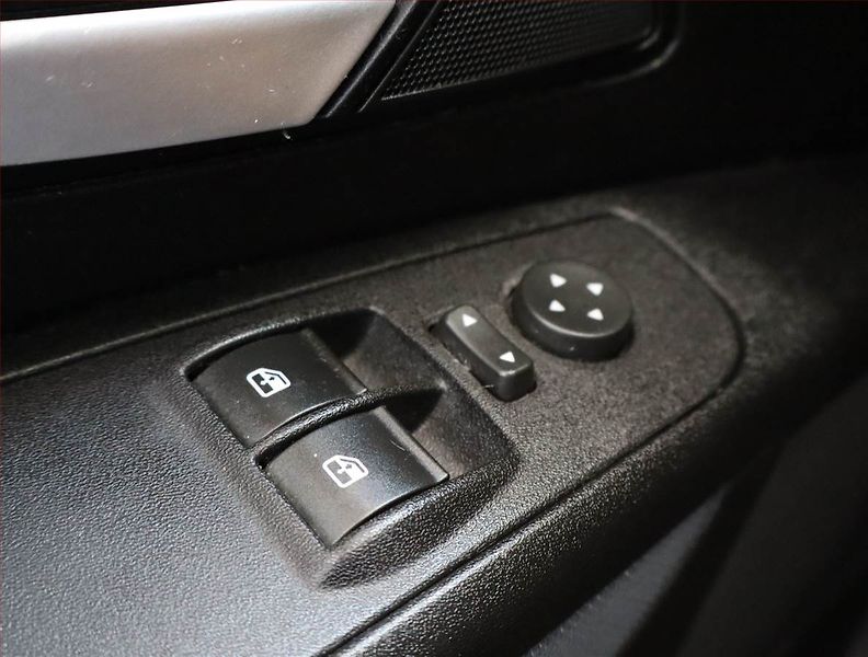 Fiat Punto (2007) 1.4, Automat, po STK - fotka 13 z 15
