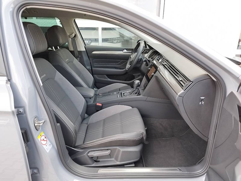 Volkswagen Passat (2022) Alltrack,2.0 TDI,147kW,DSG,4Mo - fotka 19 z 23
