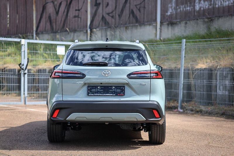 Toyota Corolla Cross 1.8.Hybrid Style skladový vůz - fotka 4 z 29