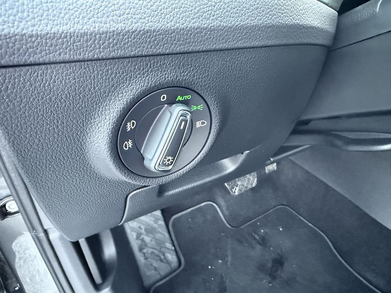 Škoda Superb (2023) 2,0tdi 147kw 4x4 DSG StylePLUS - fotka 43 z 55