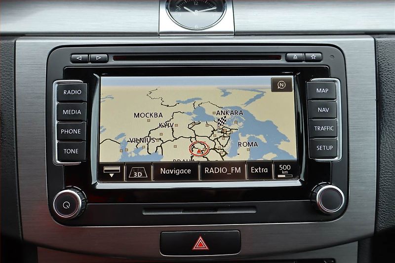 Volkswagen Passat (2014) 1.6 TDI, Navi, Tempomat - fotka 13 z 22