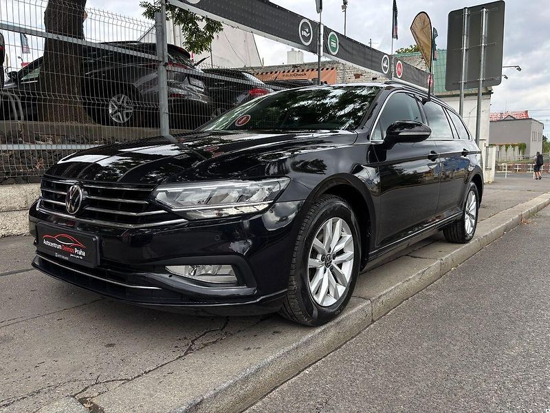 Volkswagen Passat 1.5TSI/2022/1MAJ.TAŽ.DPH.ACC-Z - fotografie inzerátu