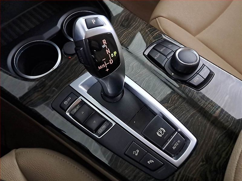 BMW X3 (2014) xDrive20d, 4X4, Automat, Kůže - fotka 13 z 21
