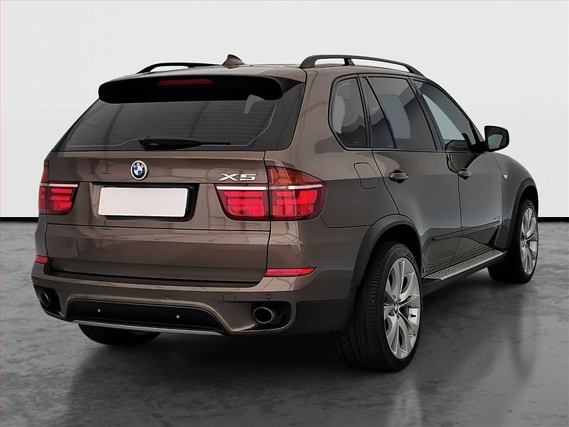 BMW X5 (2012) xDrive40d, 4X4, Automat, Kůže - fotka 5 z 22