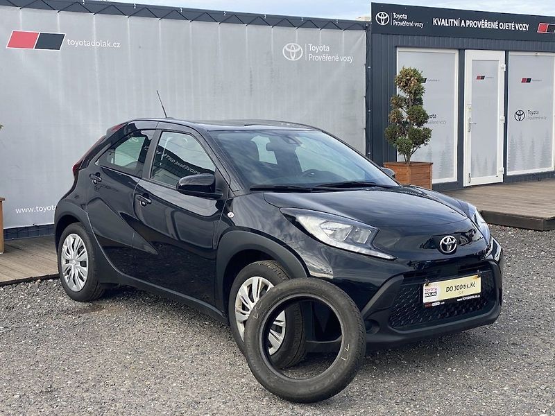 Toyota Aygo 1.0i, ČR, Comfort, automat,DPH - fotka 1 z 12
