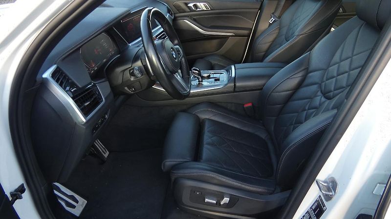 BMW X5 xDrive 40i M Sport - fotka 17 z 21