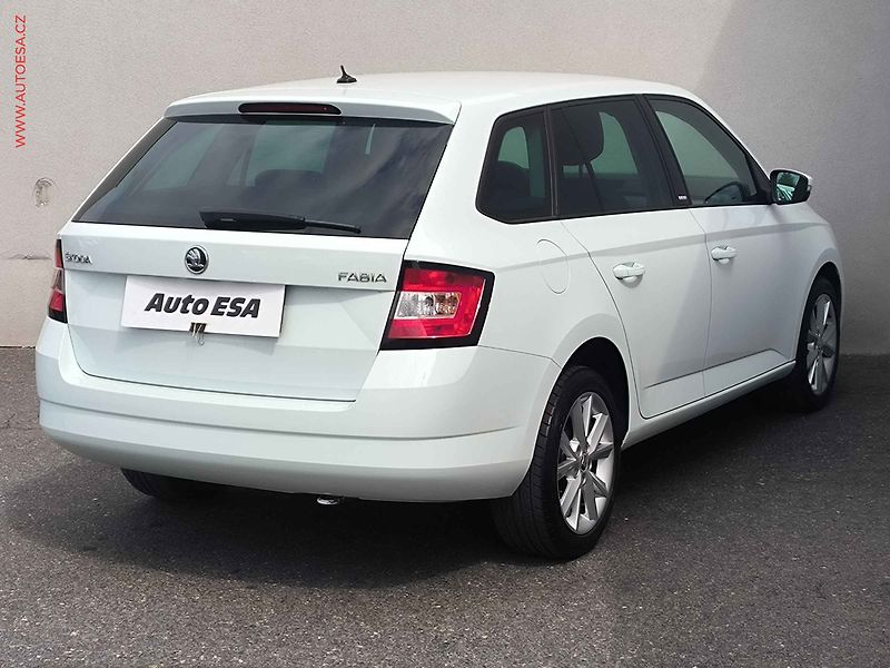 Škoda Fabia (2016) 1.2 TSi, Joy, +ALU - fotka 4 z 20