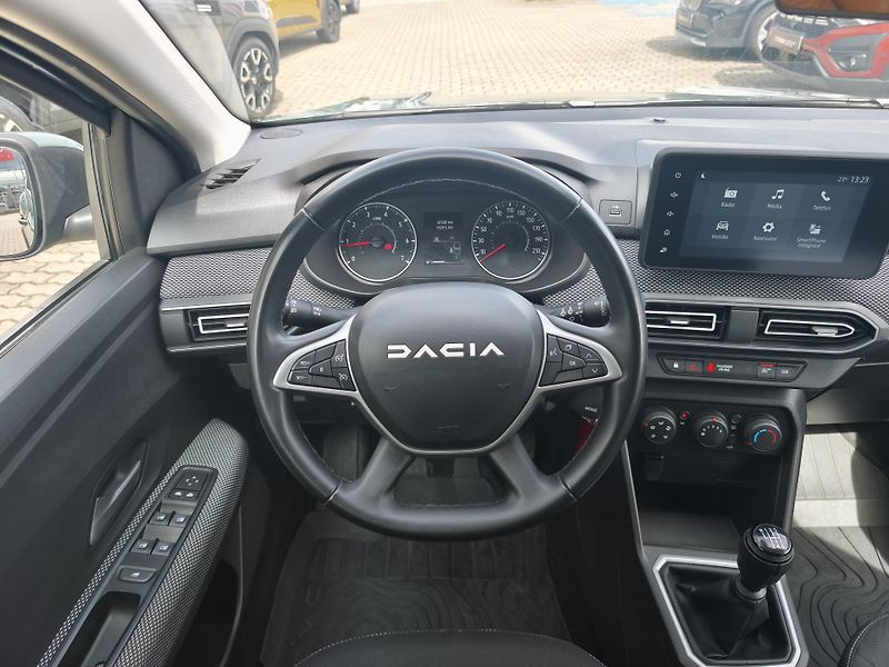 Dacia Jogger 2024 ČR TCe 110 REZERVACE - fotka 6 z 28