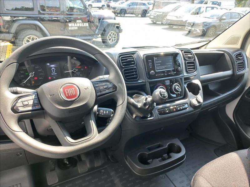 Fiat Ducato 2,2 MTJ 140k  Maxi L3H2 35 - fotka 14 z 18