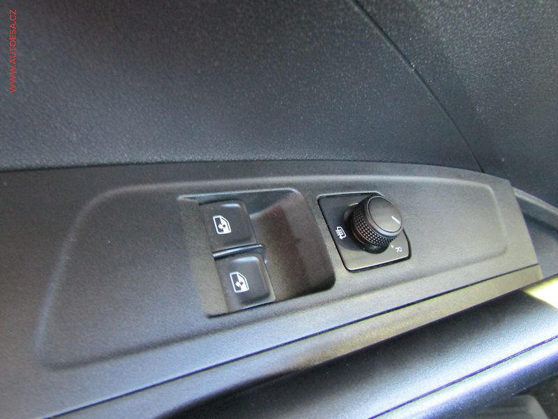 Škoda Fabia (2023) 1.0TSi, ČR, servis.kniha, AC - fotka 12 z 18