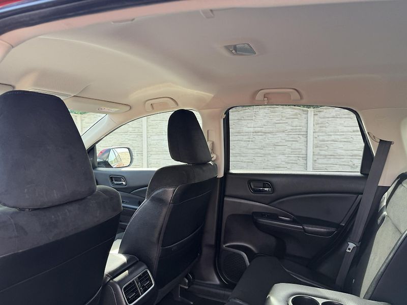 Honda CR-V 1.6CT-Di 4x4 160PS ČR 145TKM!! - fotka 108 z 159
