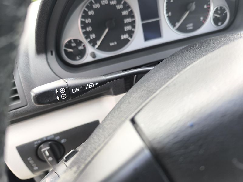 Mercedes-Benz Třídy A (2007) 2.0 DOL.KM, SERVISKA - fotka 24 z 32