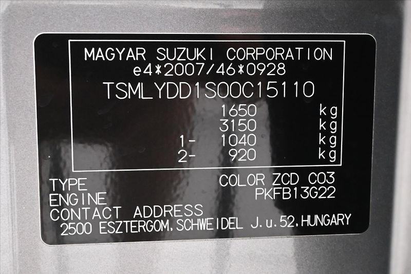 Suzuki Vitara 1,4 HYBRID 95kW Active Záruka - fotka 12 z 29