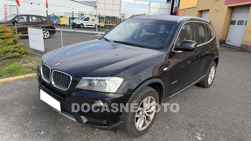 BMW X3 (2011) 20D xD, AT, autoAC - fotka 1 z 3