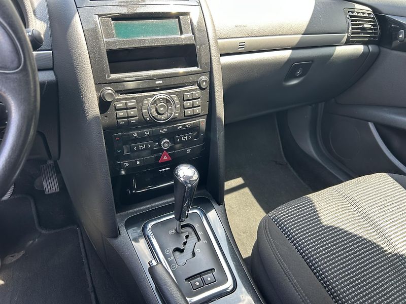 Peugeot 407 2.0 HDI 16V Premium Pack aut. - fotka 20 z 31