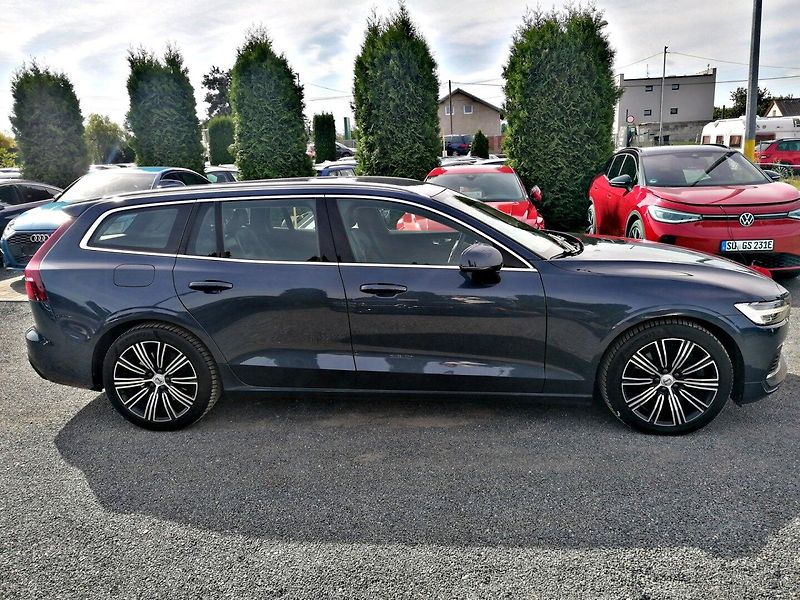 Volvo V60 (2020) 2.0 T6 AWD PHEV INSCRIPTION - fotka 6 z 42
