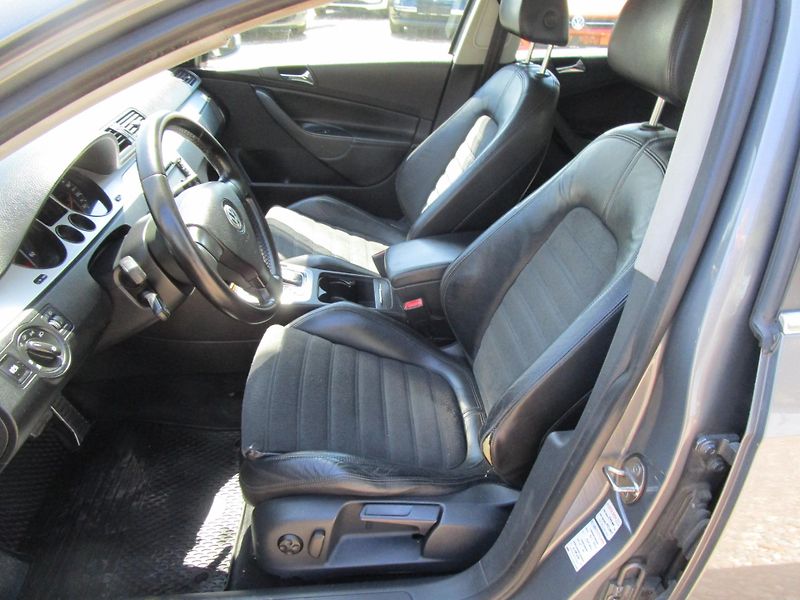Volkswagen Passat - fotka 7 z 16